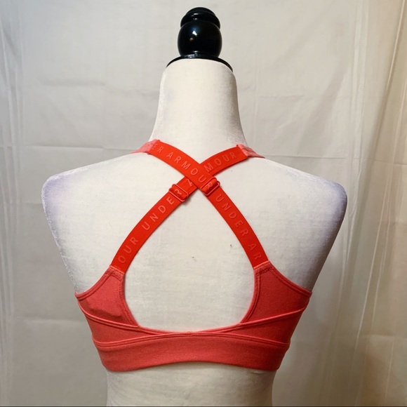 COPY - UNDER ARMOUR hot pink sports bra - Picture 2 of 5